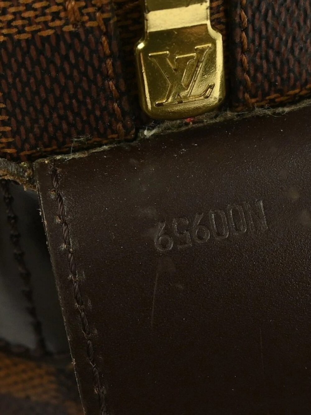 LOUIS VUITTON DAMIER NAVIGLIO SHOULDER BAG - Picture 11 of 11